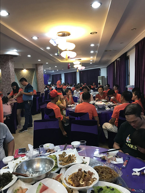 吃晚飯1
